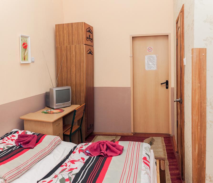 Apple Hostel Lviv Szoba fotó