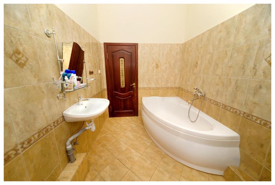 Apple Hostel Lviv Kültér fotó