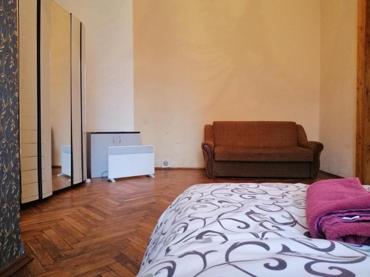 Apple Hostel Lviv Kültér fotó